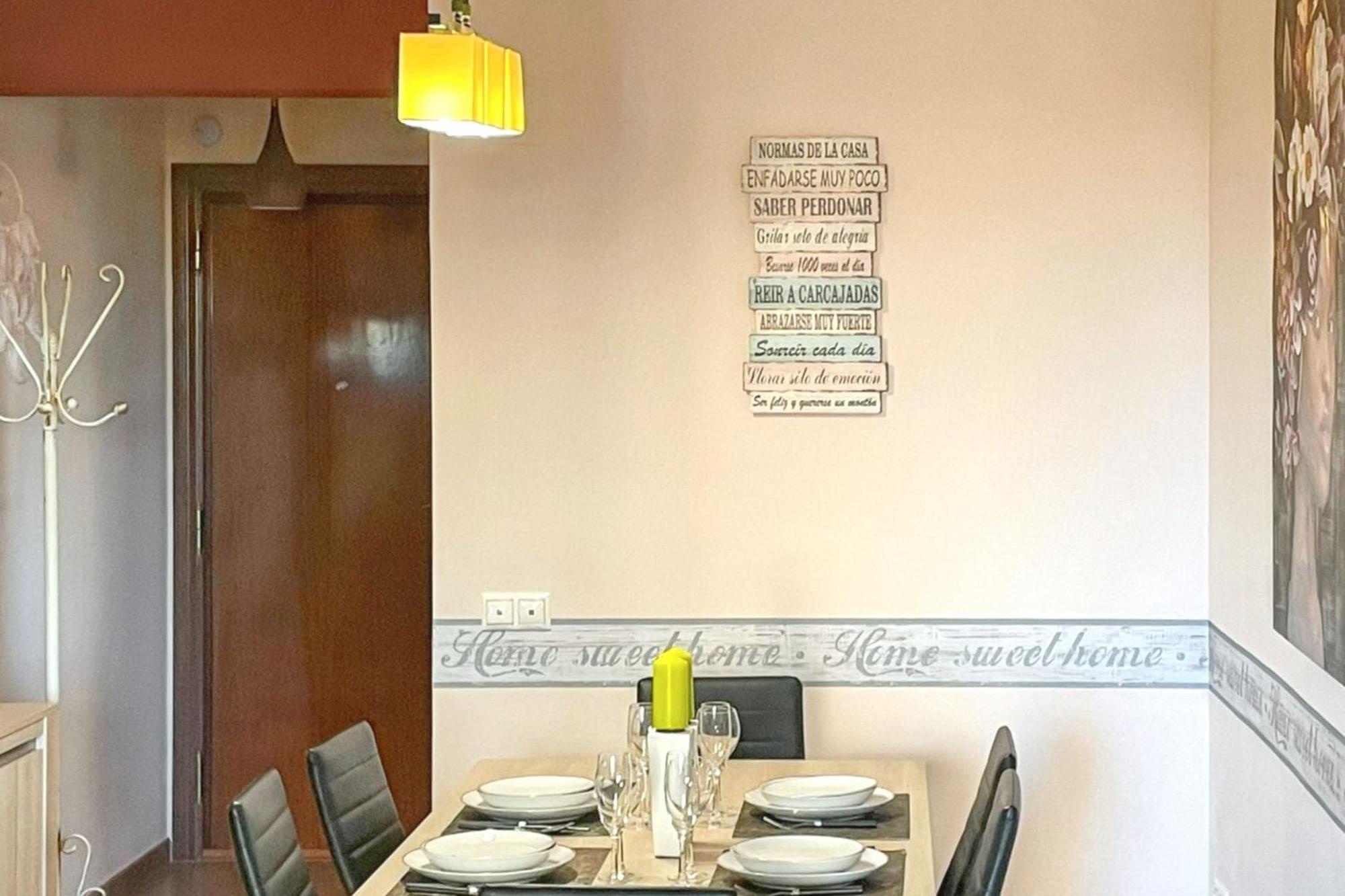 Comfortable Apartment In Malaga With Balcony And City View 81 M² ภายนอก รูปภาพ